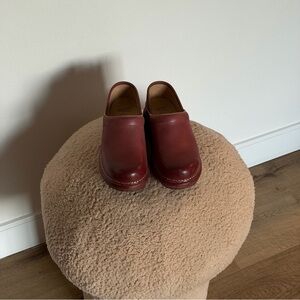 Dansko Women's Leather Mules - Burgundy